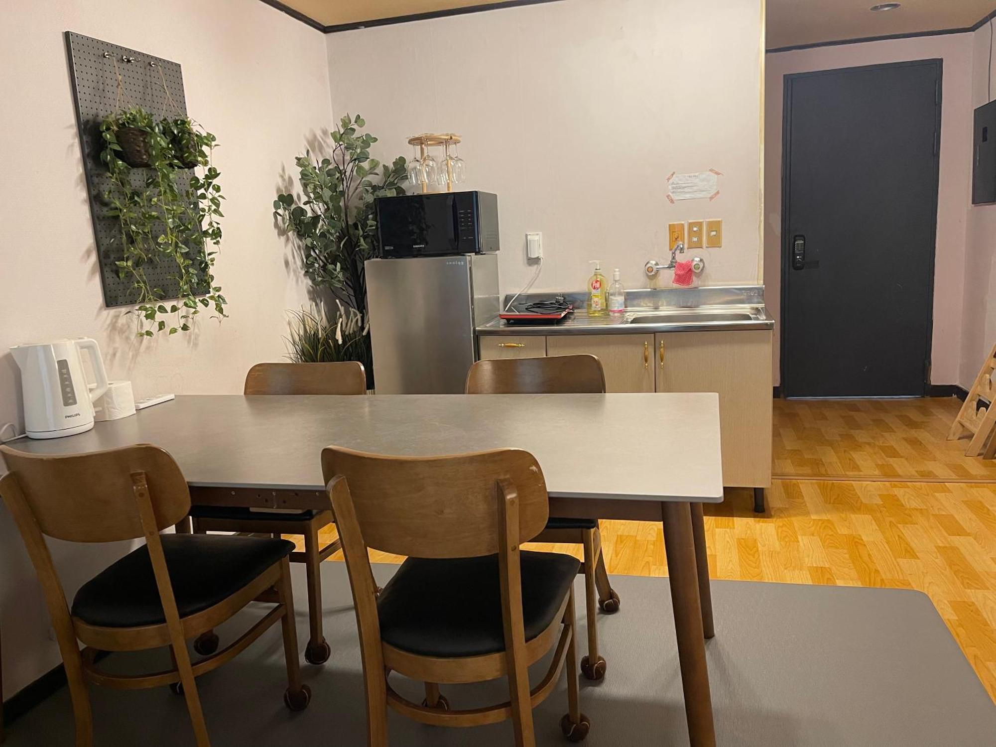 Apartment Gangnam Reasonable Price House *