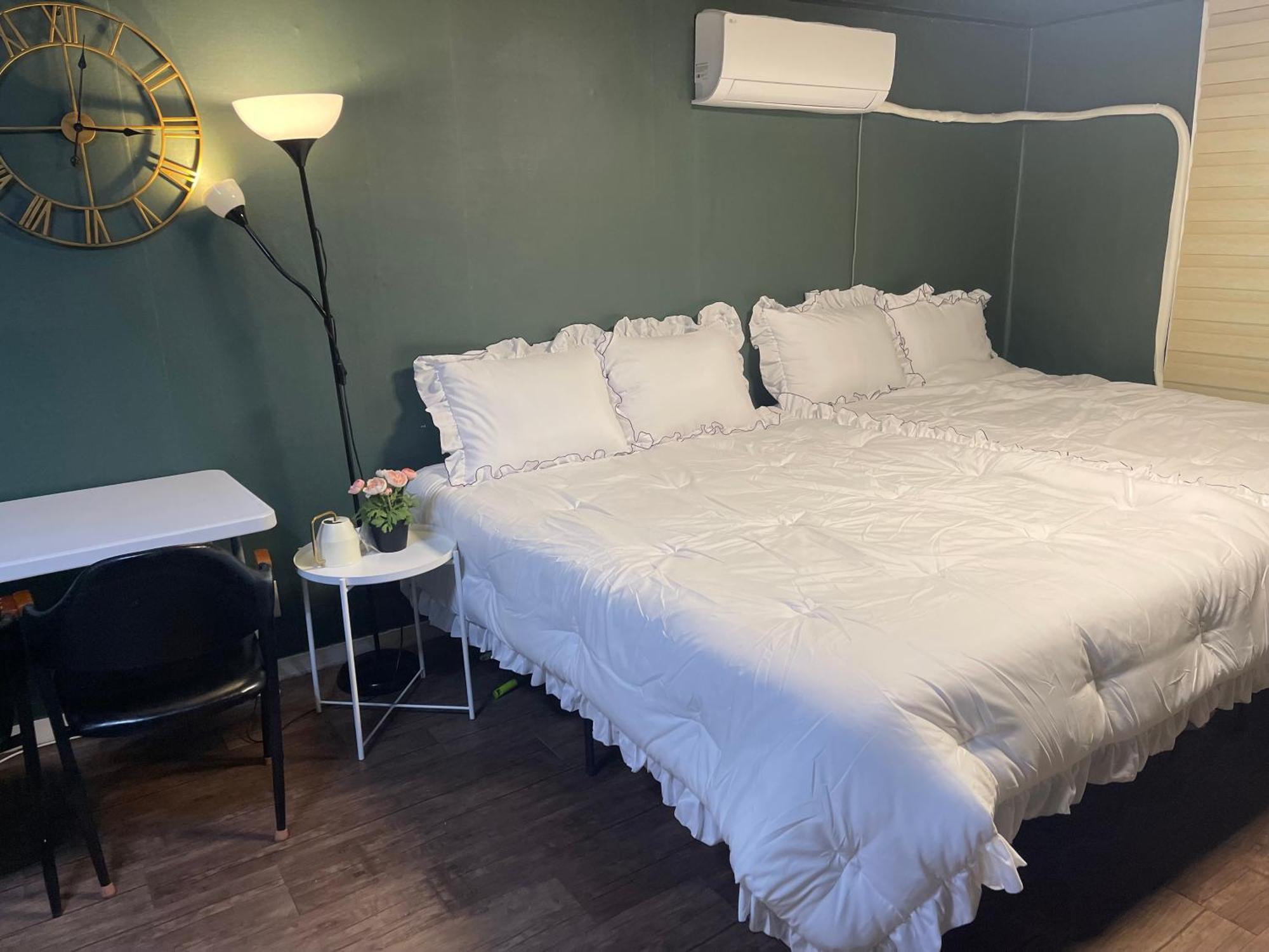 Gangnam Reasonable Price House Apartment *