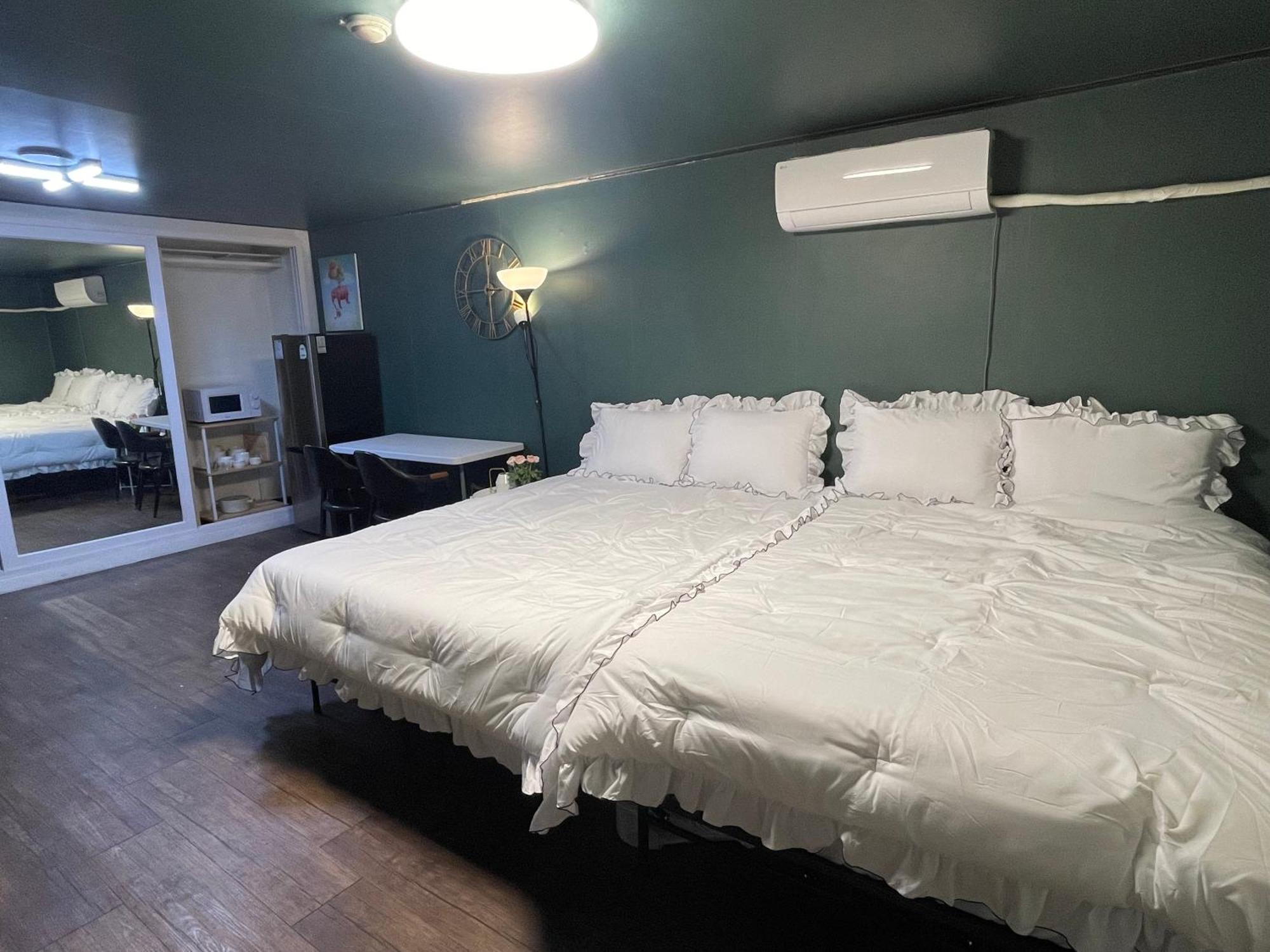 Gangnam Reasonable Price House *