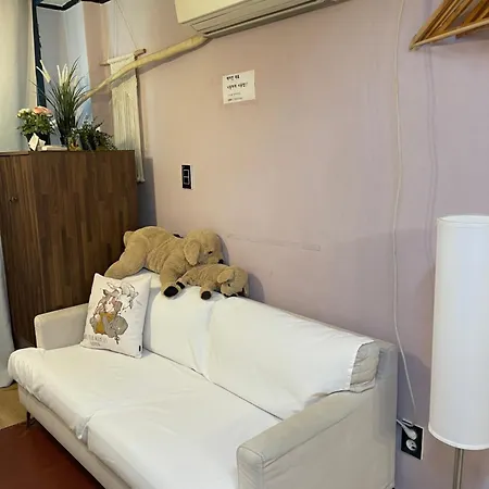 Gangnam Reasonable Price House Apartment Seoul Exterior photo