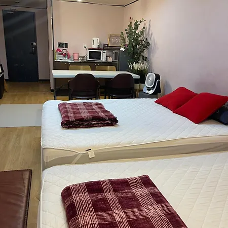 Gangnam Reasonable Price House Apartment Seoul Exterior photo